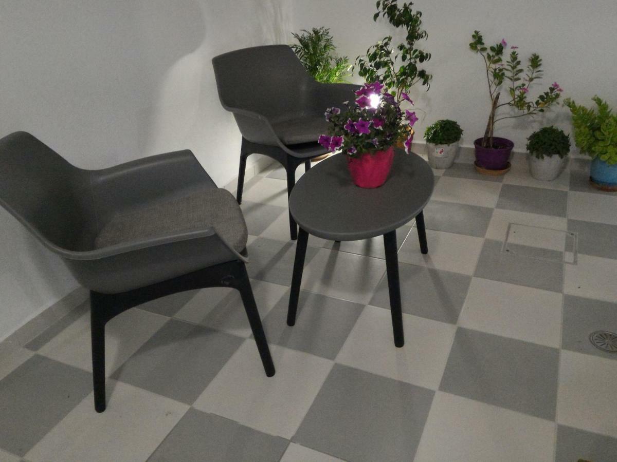 Nostalgia Retro Suites Naxos City Ngoại thất bức ảnh